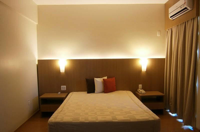 Sete Lagoas Residence Hotel エクステリア 写真