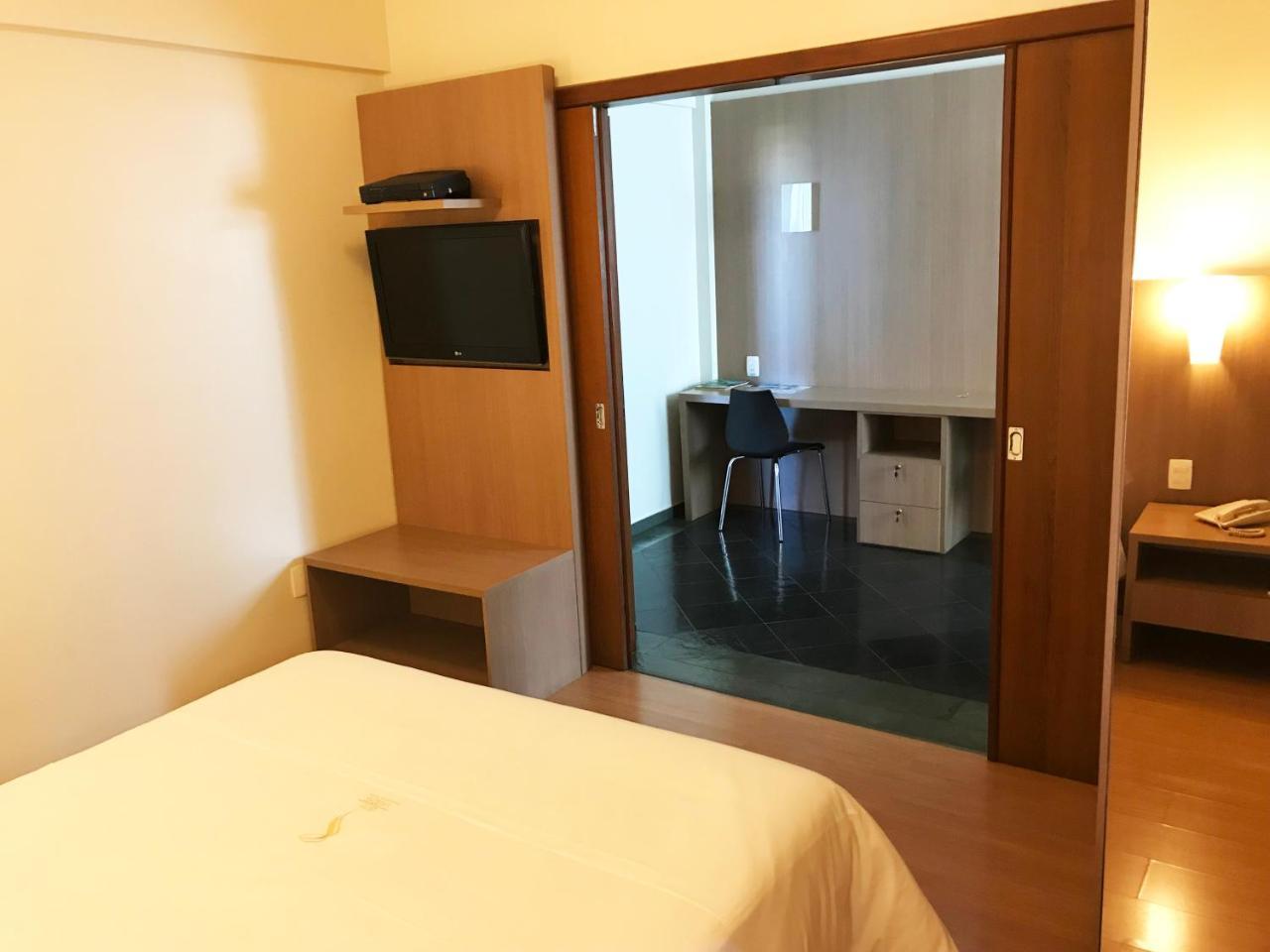 Sete Lagoas Residence Hotel エクステリア 写真