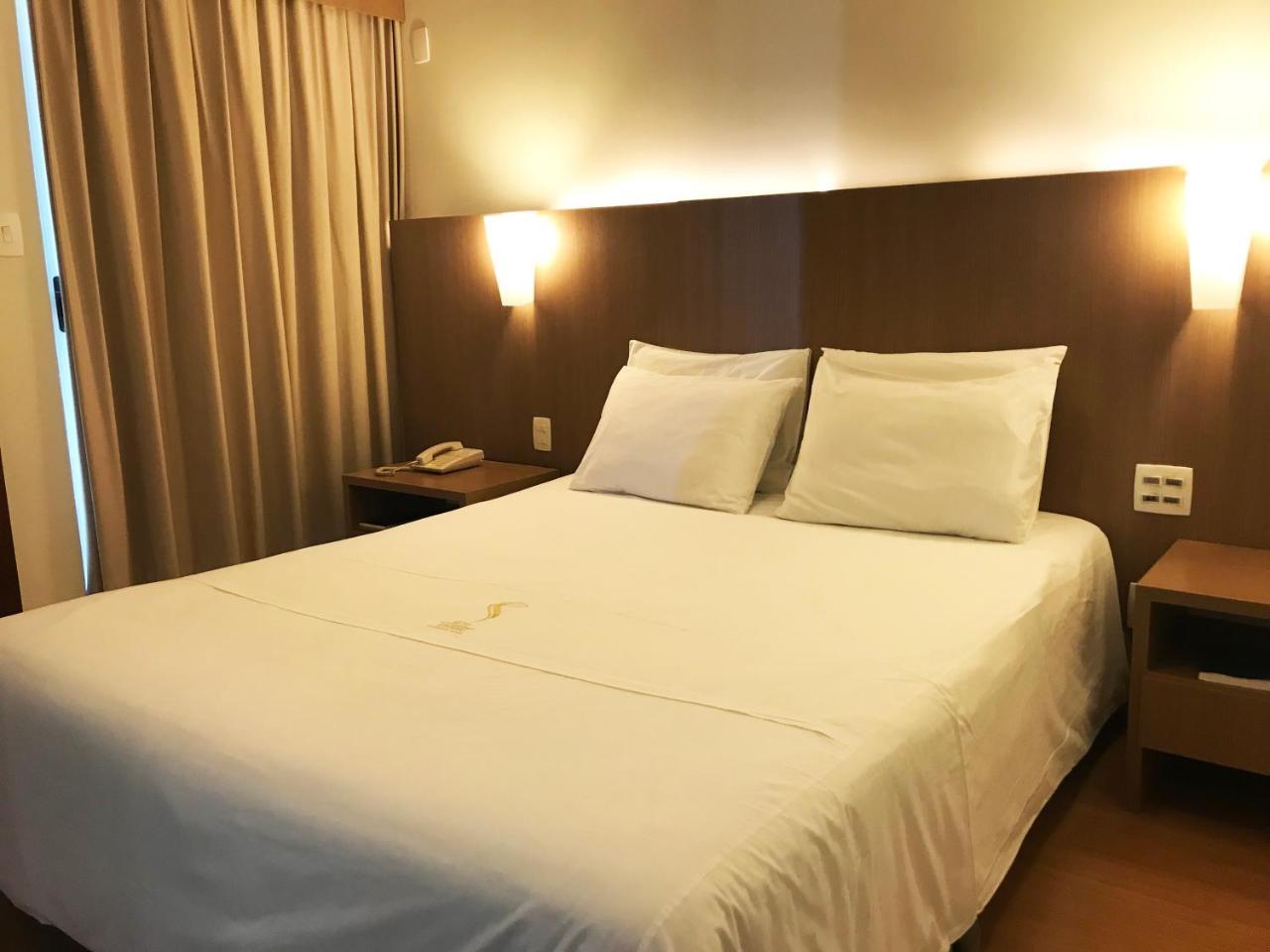 Sete Lagoas Residence Hotel エクステリア 写真