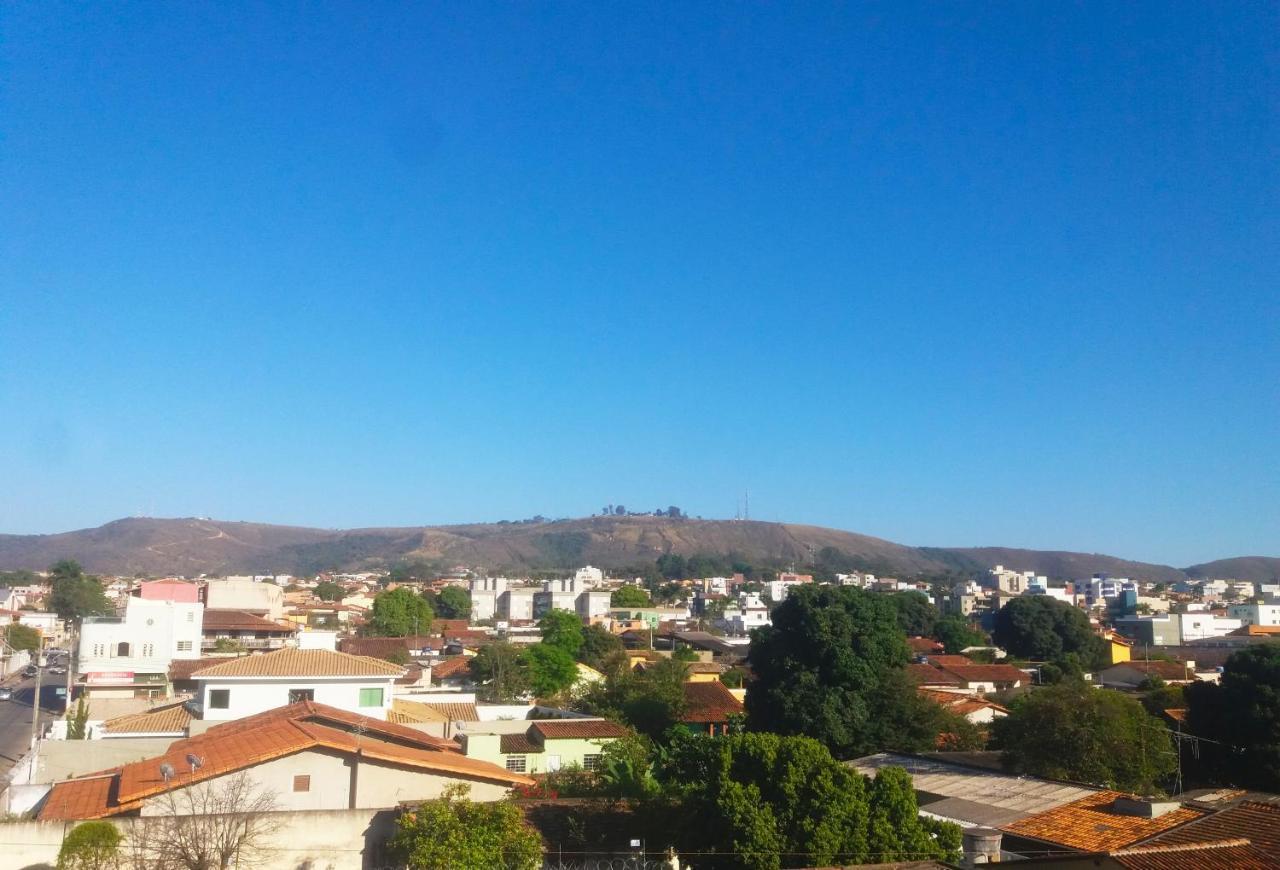 Sete Lagoas Residence Hotel エクステリア 写真