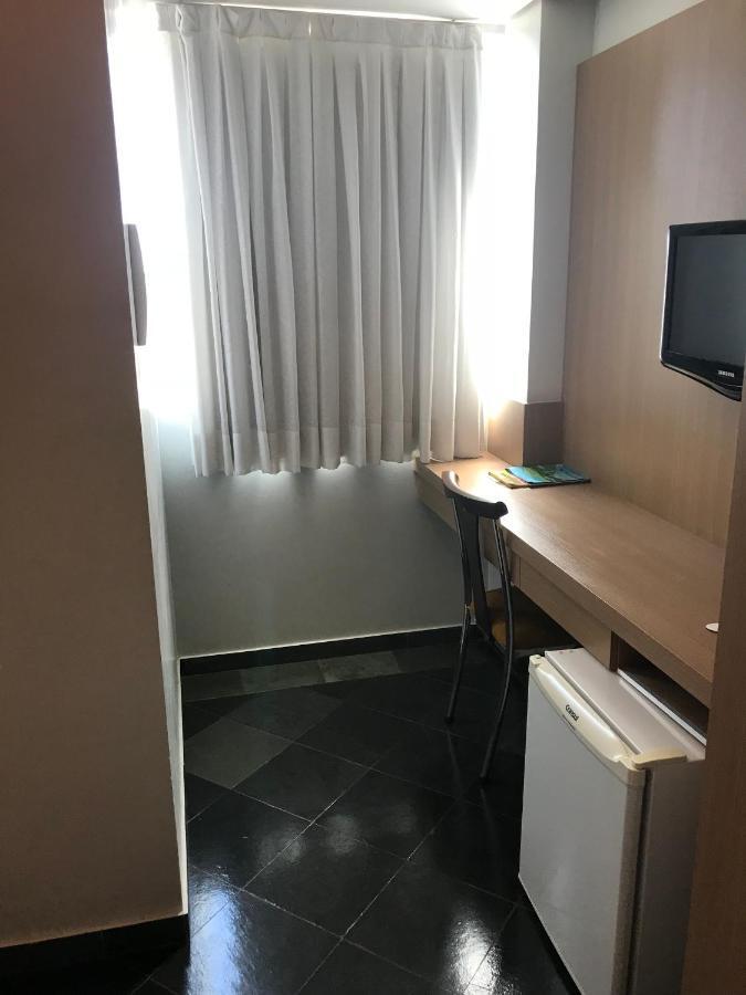 Sete Lagoas Residence Hotel エクステリア 写真